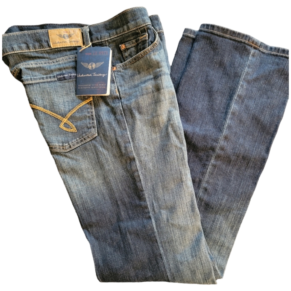 UNCHARTED TERRITORY | NWT Milano Boot Cut Low Rise Jeans Sz. 32/16